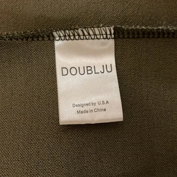 Women’s Olive Green Blazer. Doublju size: S. - Picture 4 of 9